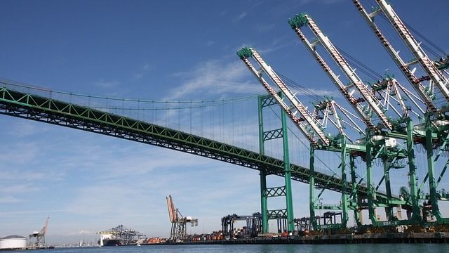 Key US West Coast Ports Stay Open 24/7 to Unsnarl Supply Chain