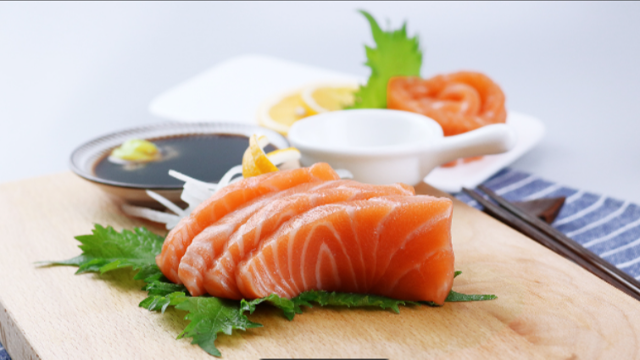 What do suppliers, processors say about salmon's big price hike?