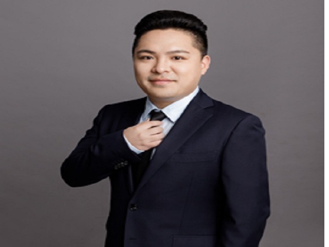 Zhongchao Yang
